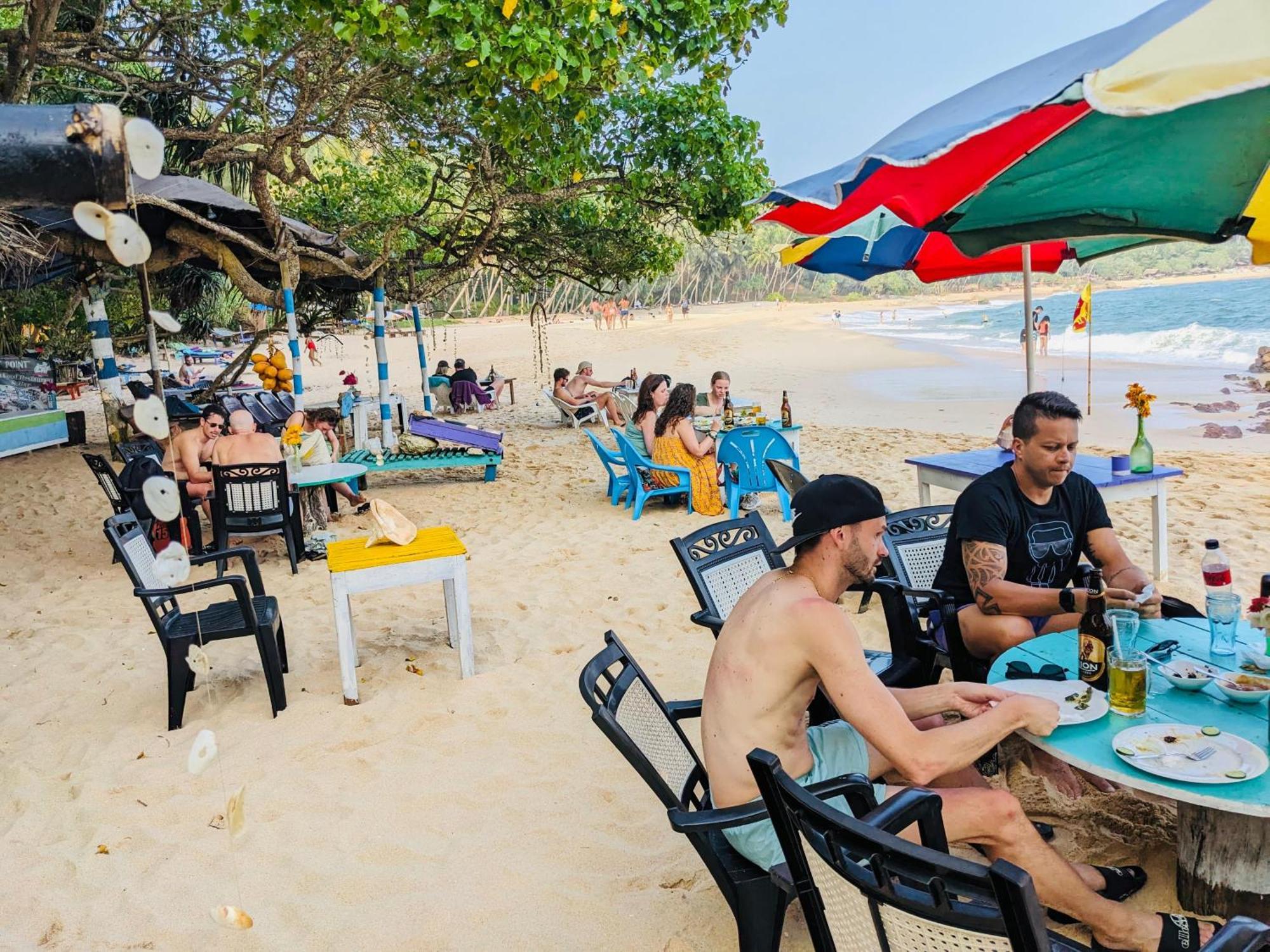 Silent Cabana And Restaurant Marakolliya, Tangalle Exterior photo